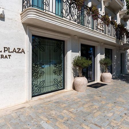 Hotel Plaza Berat Extérieur photo