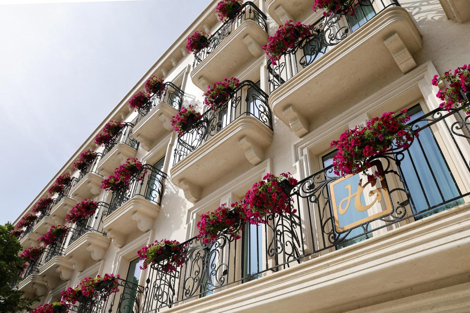 Hotel Plaza Berat Extérieur photo