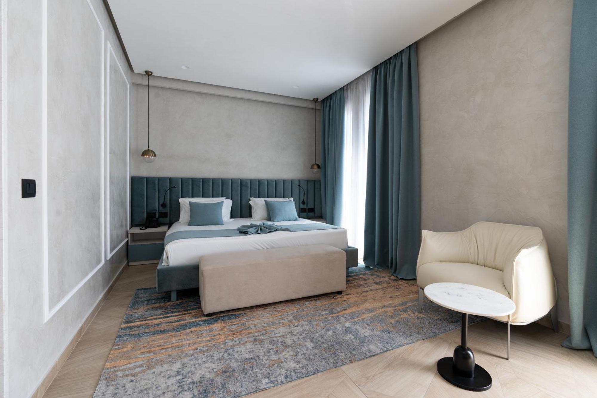 Hotel Plaza Berat Extérieur photo