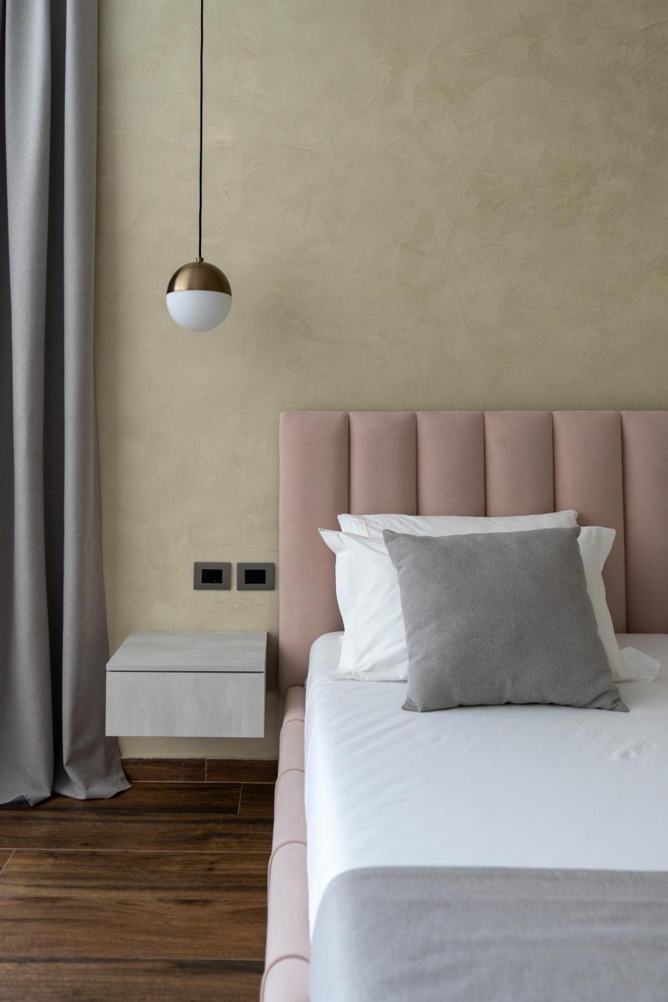 Hotel Plaza Berat Extérieur photo