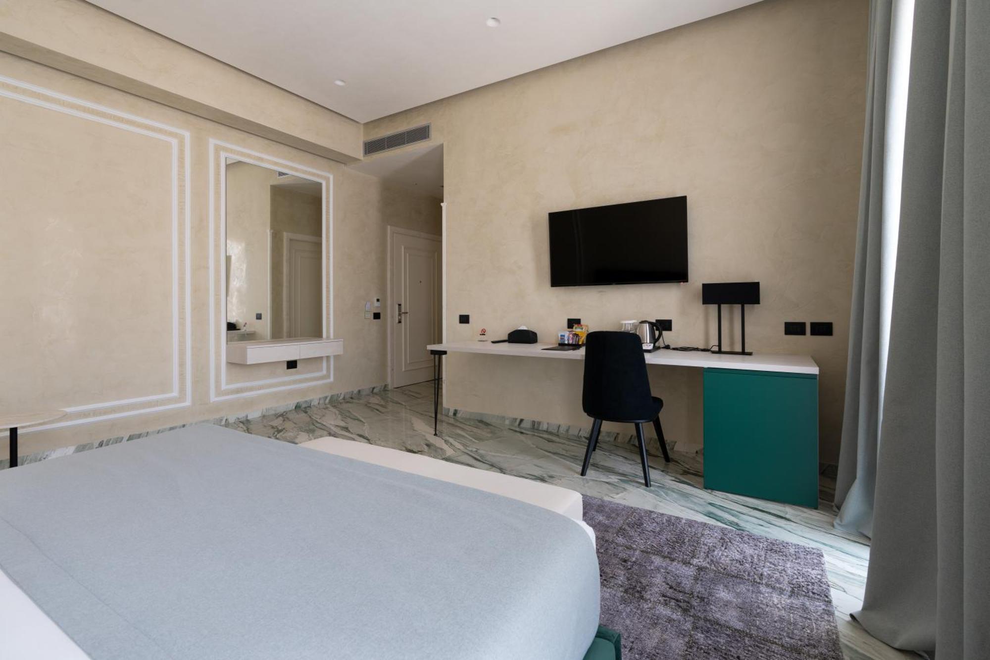 Hotel Plaza Berat Extérieur photo